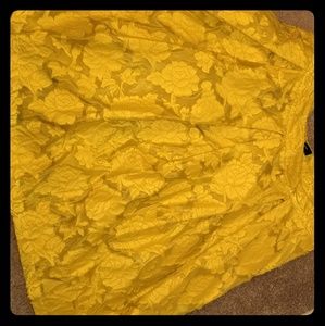 Yellow pleated full skirt